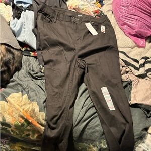 Old Navy Fits You Flare pants 20-24